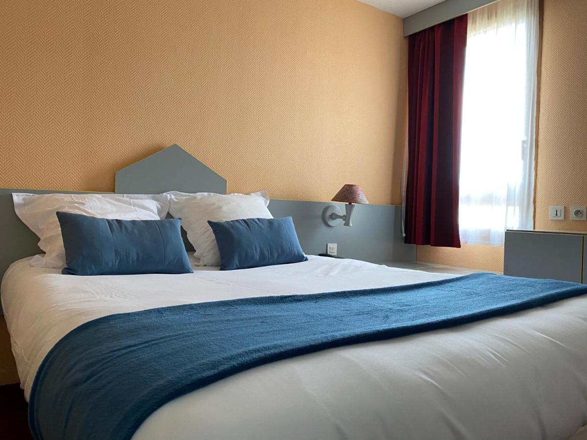 Brit Hotel Essentiel Moulins 아베르메스 외부 사진
