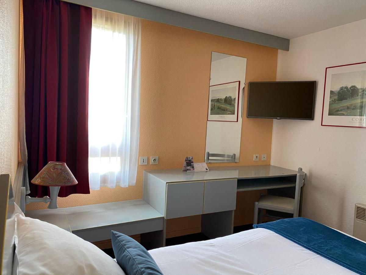 Brit Hotel Essentiel Moulins 아베르메스 외부 사진