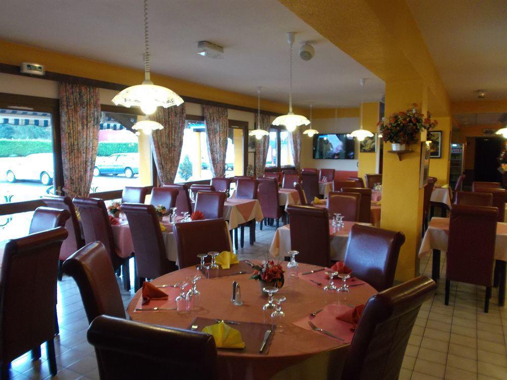 Brit Hotel Essentiel Moulins 아베르메스 외부 사진